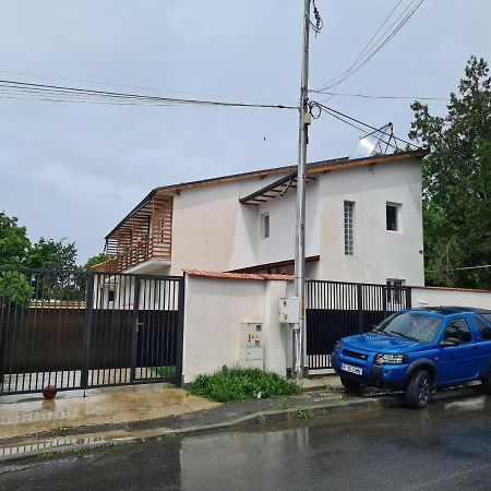 Luca'S Studio 2 ,Close To Therme Bucharest, Airport Otopeni Balotesti Zewnętrze zdjęcie